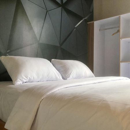 Sekar Arum Riverside Resort In Canggu Танах Лот Экстерьер фото